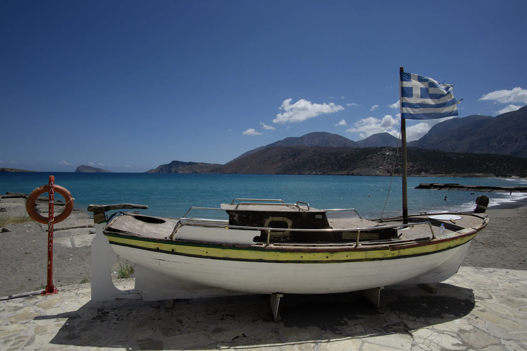 A-guide-to-sea-kayaking-in-greece6